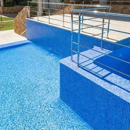 Oasis Cala Alta New 120qm Free Parking, Pool, 2 Bath, 3bdr, Wi-fi, Air-condit Apartment Benidorm