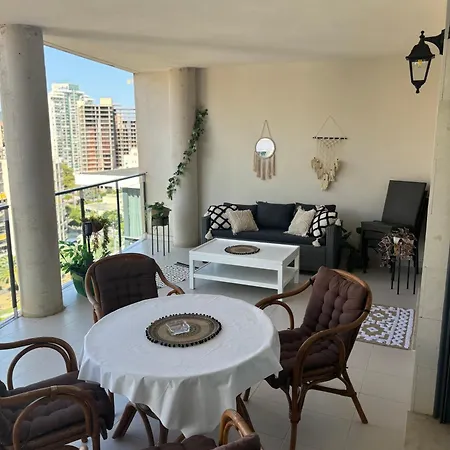 Oasis Cala Alta New 120qm Free Parking, Pool, 2 Bath, 3bdr, Wi-fi, Air-condit Apartment *
