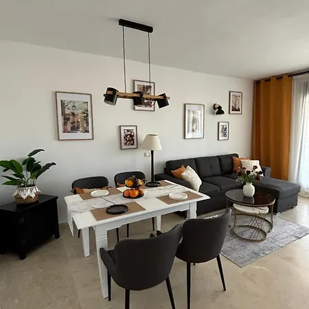 Apartment Oasis Cala Alta New 120qm Free Parking, Pool, 2 Bath, 3bdr, Wi-fi, Air-condit Benidorm