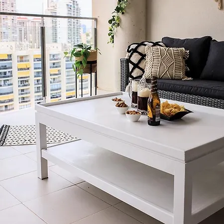 Oasis Cala Alta New 120qm Free Parking, Pool, 2 Bath, 3bdr, Wi-fi, Air-condit Apartment *