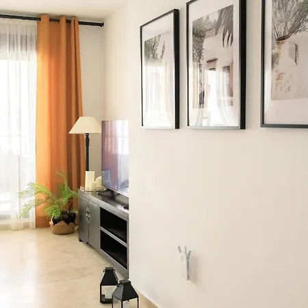 Apartment Oasis Cala Alta New 120qm Free Parking, Pool, 2 Bath, 3bdr, Wi-fi, Air-condit