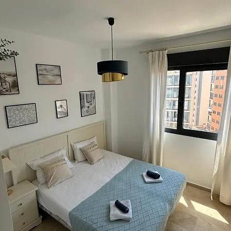 Oasis Cala Alta New 120qm Free Parking, Pool, 2 Bath, 3bdr, Wi-fi, Air-condit Apartment Benidorm