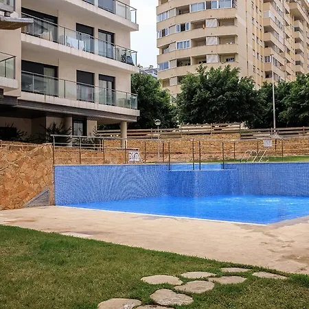 Oasis Cala Alta New 120qm Free Parking, Pool, 2 Bath, 3bdr, Wi-fi, Air-condit * Benidorm