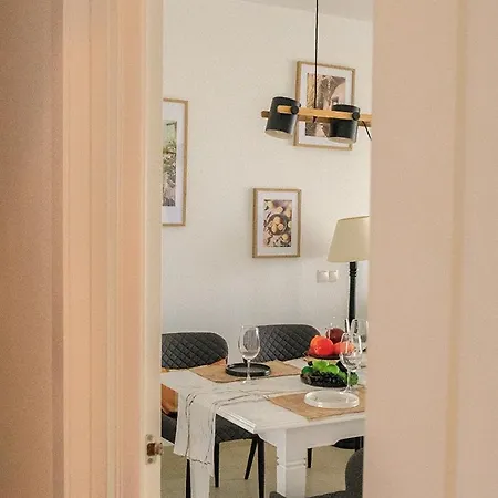 Oasis Cala Alta New 120qm Free Parking, Pool, 2 Bath, 3bdr, Wi-fi, Air-condit Apartment *