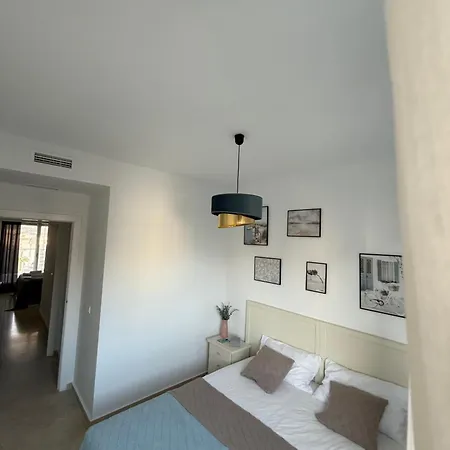 Oasis Cala Alta New 120qm Free Parking, Pool, 2 Bath, 3bdr, Wi-fi, Air-condit בנידורם