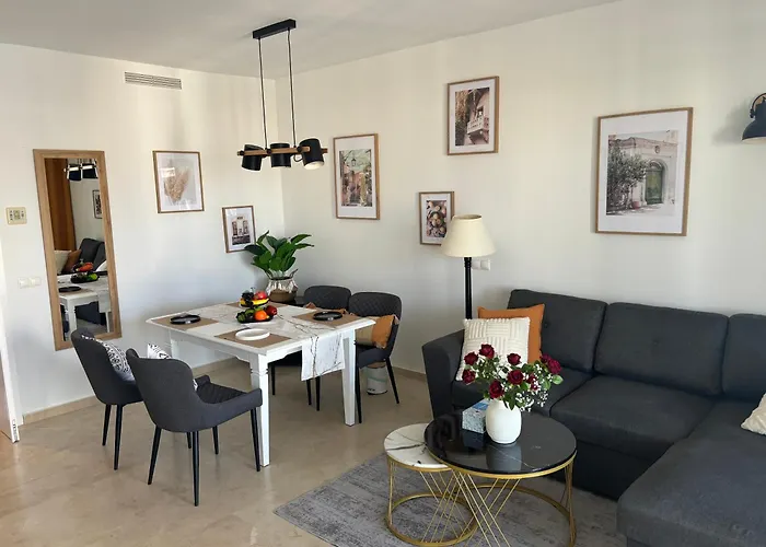 Oasis Cala Alta New 120qm Free Parking, Pool, 2 Bath, 3bdr, Wi-fi, Air-condit アパート *